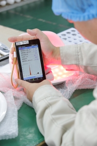 Flexible Lightweight 3D Silicone Light Therapy Mask Details 3D Light Therapy Facial Mask Soft Silicone Material Detail